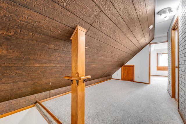 2932 S 8th STREET, Milwaukee, WI 53215
