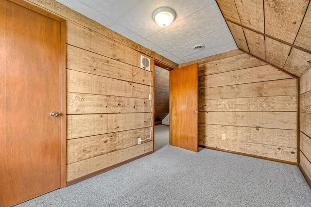 2932 S 8th STREET, Milwaukee, WI 53215