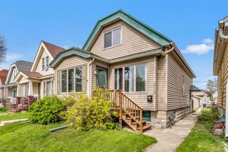 2932 S 8th STREET, Milwaukee, WI 53215