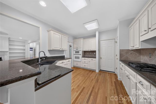 2615 Providence Hills Drive, Matthews, NC 28105