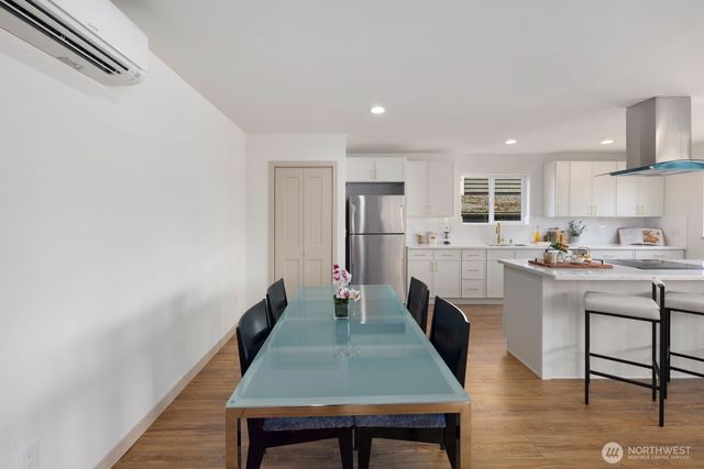 1249 SW 151st Street, Seattle, WA 98166