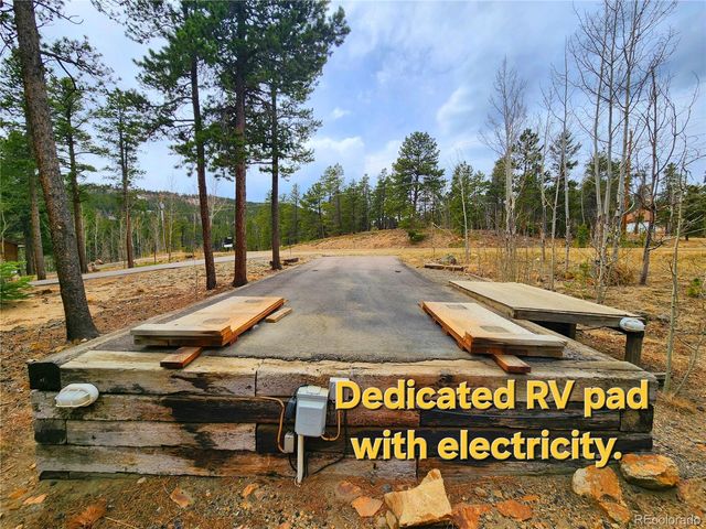 1330 S Dory Lakes Drive, Black Hawk, CO 80422