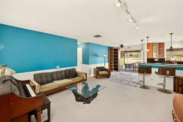 4192 96TH AVENUE N 4192, Pinellas Park, FL 33782