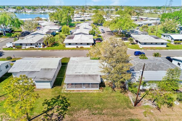 4192 96TH AVENUE N 4192, Pinellas Park, FL 33782