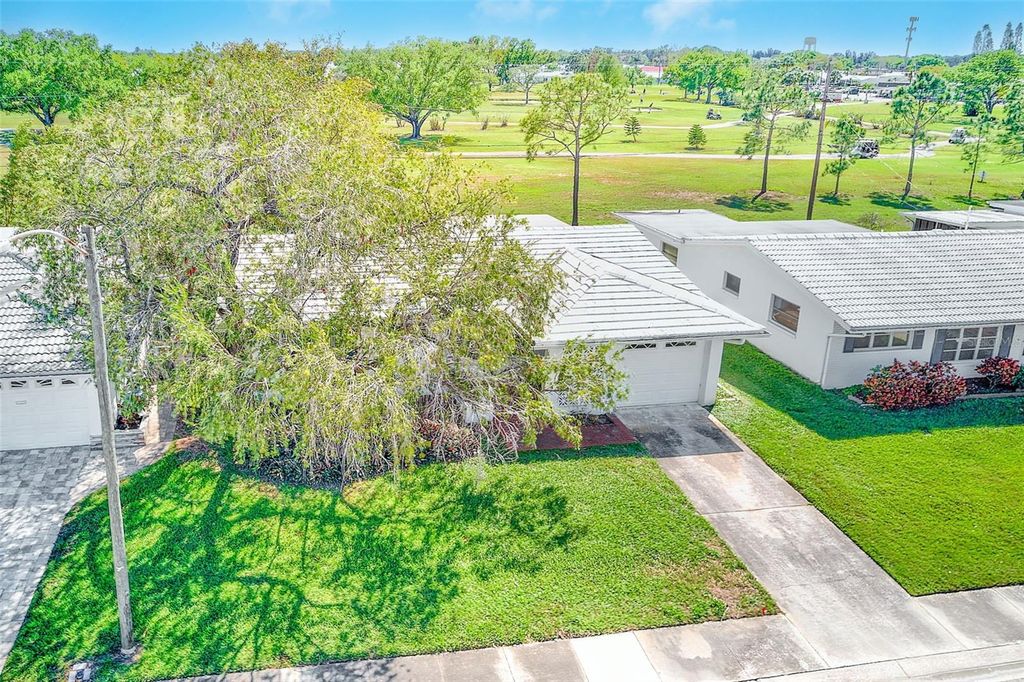 Image 29 of property listing at 4192 96TH AVENUE N 4192, Pinellas Park, FL 33782