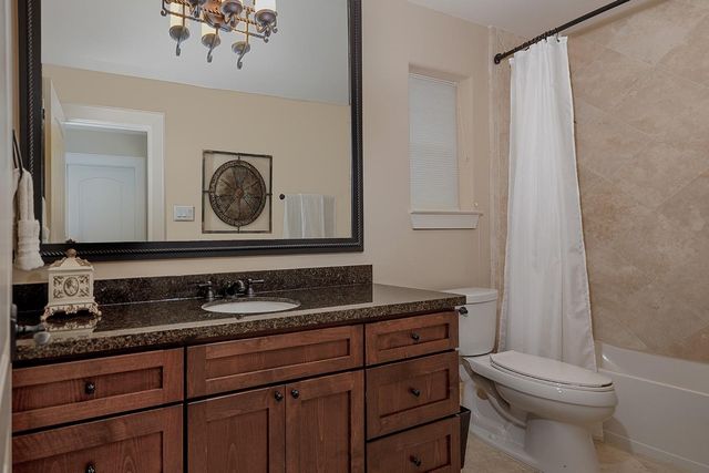 1215 W Bell Street, Houston, TX 77019