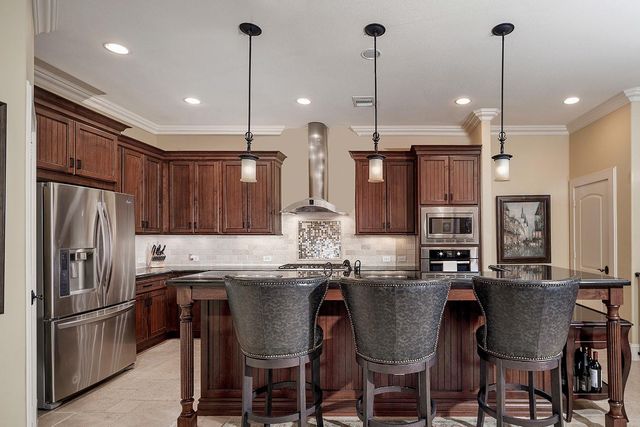 1215 W Bell Street, Houston, TX 77019