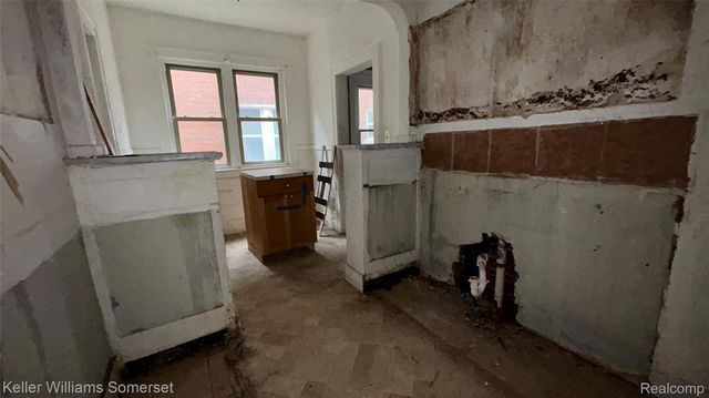3230 Richton Street, Detroit, MI 48206