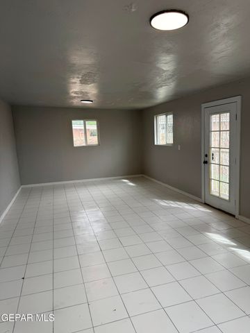 5116 TROPICANA Avenue, El Paso, TX 79924