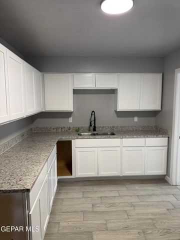5116 TROPICANA Avenue, El Paso, TX 79924