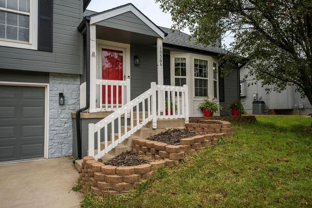 10506 Shelton Avenue, Edwardsville, KS 66111