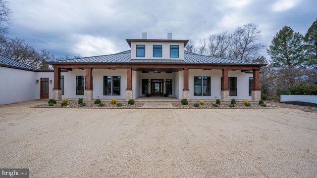 265 MISTLETOE LN, Harpers Ferry, WV 25425