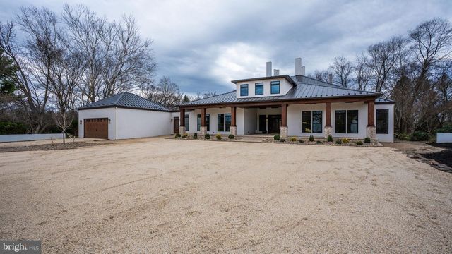 265 MISTLETOE LN, Harpers Ferry, WV 25425