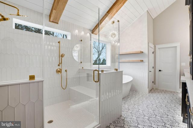 265 MISTLETOE LN, Harpers Ferry, WV 25425