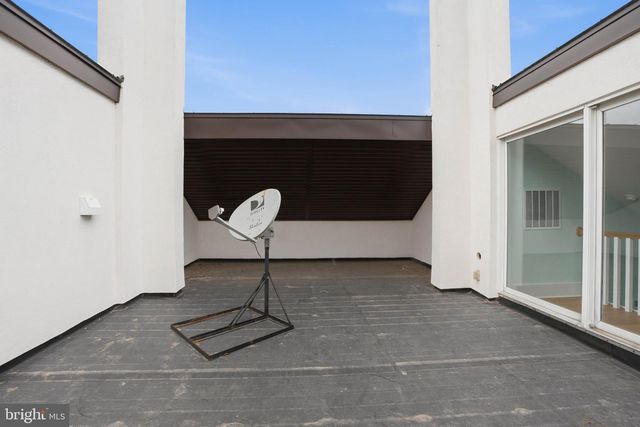 265 MISTLETOE LN, Harpers Ferry, WV 25425