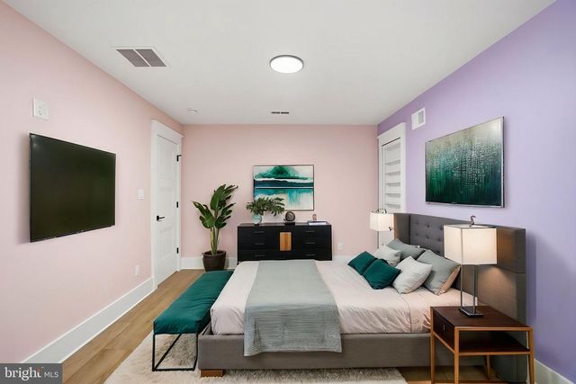 265 MISTLETOE LN, Harpers Ferry, WV 25425