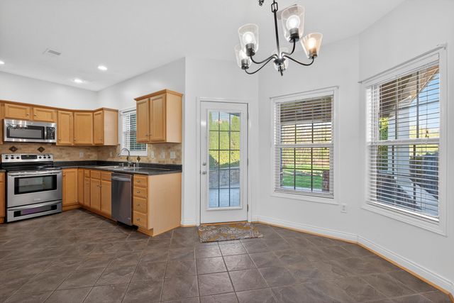 1076 Brick House Lane, Lexington, KY 40509