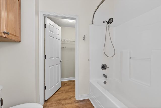 1076 Brick House Lane, Lexington, KY 40509