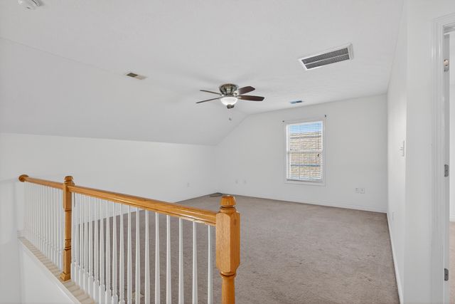 1076 Brick House Lane, Lexington, KY 40509