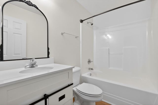 1076 Brick House Lane, Lexington, KY 40509