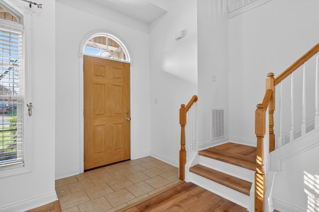 1076 Brick House Lane, Lexington, KY 40509