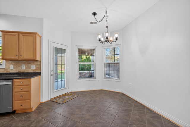 1076 Brick House Lane, Lexington, KY 40509