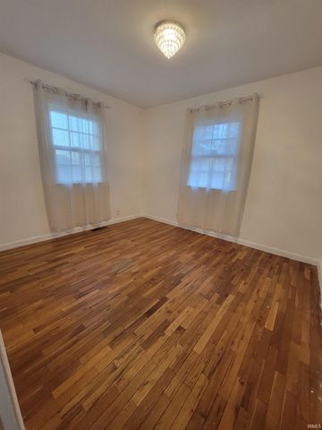 514 ALLEN Drive, Sweetser, IN 46987