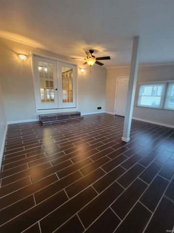 514 ALLEN Drive, Sweetser, IN 46987