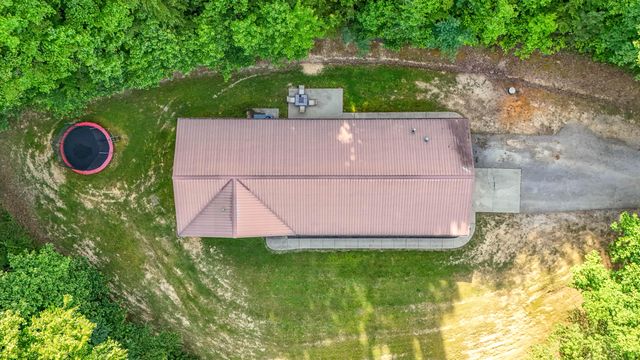 400 Buc Road, Williamsburg, KY 40769