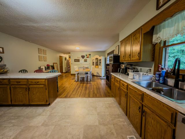 400 Buc Road, Williamsburg, KY 40769