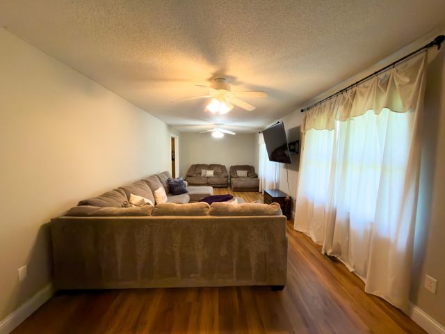 400 Buc Road, Williamsburg, KY 40769