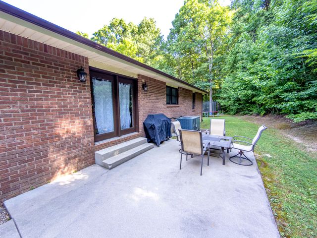 400 Buc Road, Williamsburg, KY 40769