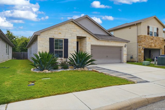 12226 Chena Lk, San Antonio, TX 78249