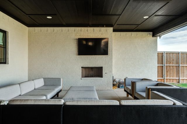 8114 County Rd 7000, Lubbock, TX 79407