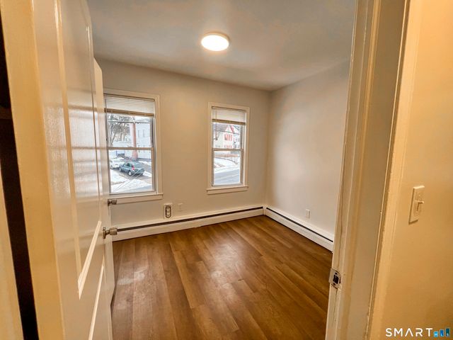 8 Locust Street, New Britain, CT 06051