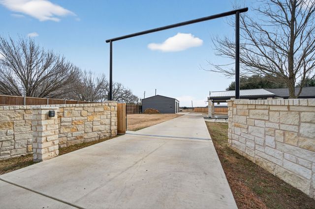 11474 Fm 3094, Scurry, TX 75158