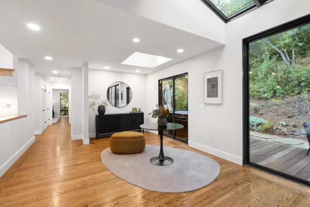 21 Valley Oak Street, Portola Valley, CA 94028