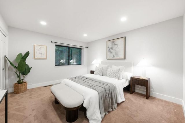 21 Valley Oak Street, Portola Valley, CA 94028
