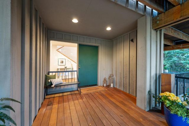 21 Valley Oak Street, Portola Valley, CA 94028