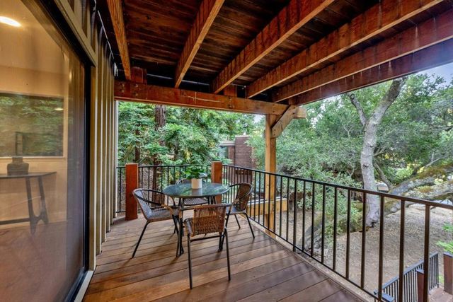21 Valley Oak Street, Portola Valley, CA 94028