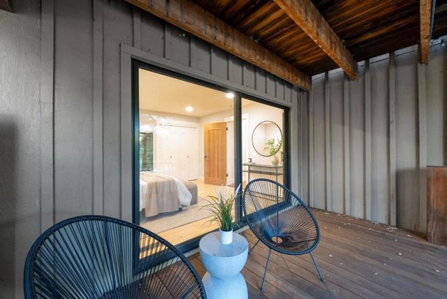 21 Valley Oak Street, Portola Valley, CA 94028