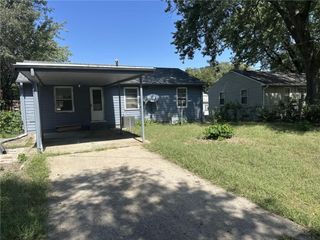 2234 Felix Street, St Joseph, MO 64501