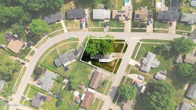 9804 Evening Star Dr, Louisville, KY 40272