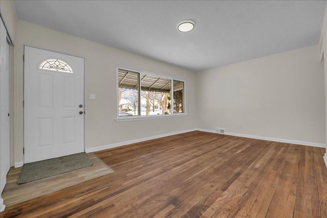 1330 Minnesota Avenue, Marysville, MI 48040