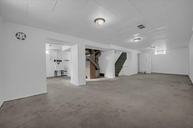 1330 Minnesota Avenue, Marysville, MI 48040