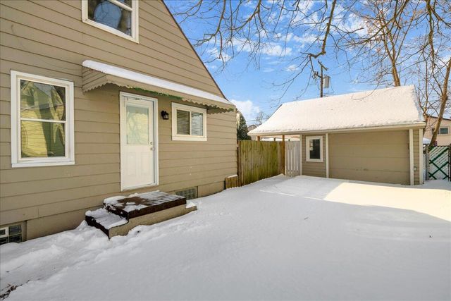 1330 Minnesota Avenue, Marysville, MI 48040