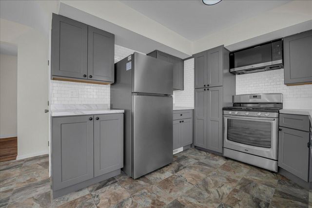 1330 Minnesota Avenue, Marysville, MI 48040