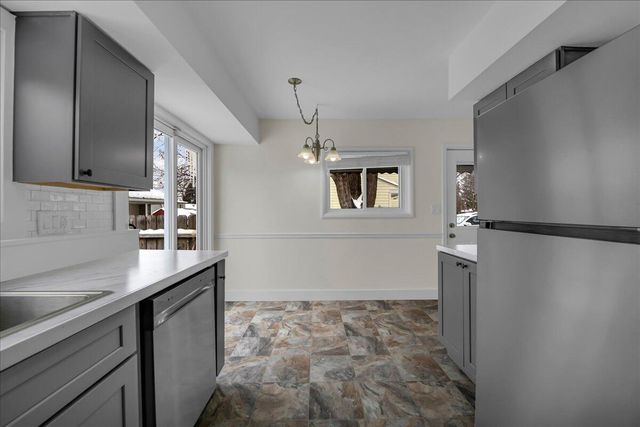 1330 Minnesota Avenue, Marysville, MI 48040