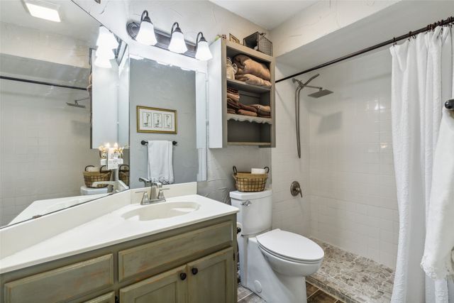 2516 Bauer Drive, Denton, TX 76207