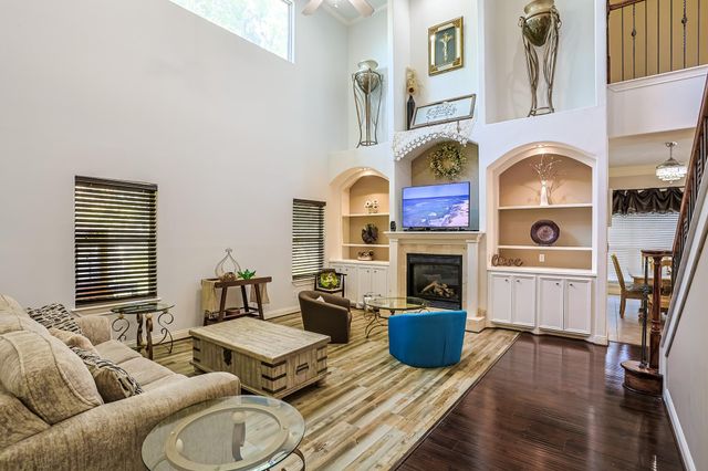 30119 W Geneva Drive, Spring, TX 77386